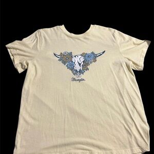 Wrangler Cream Short-Sleeve Tee with Floral Steer Skull Graphic